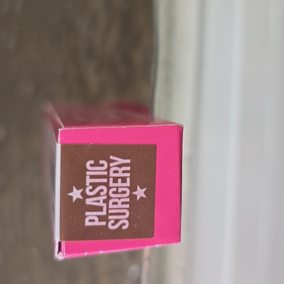 Jeffree Star Tan Lipstick Velour Liquid Makeup, Plastic Surgery, NWT - Picture 2 of 3